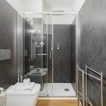 Διαμέρισμα Easylife - Dimora Di Lusso A In Zona Colonne *
