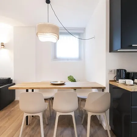 Easylife - Dimora Di Lusso A In Zona Colonne Διαμέρισμα *