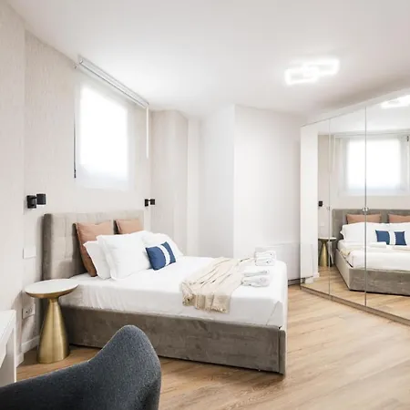 Easylife - Dimora Di Lusso A In Zona Colonne Διαμέρισμα
